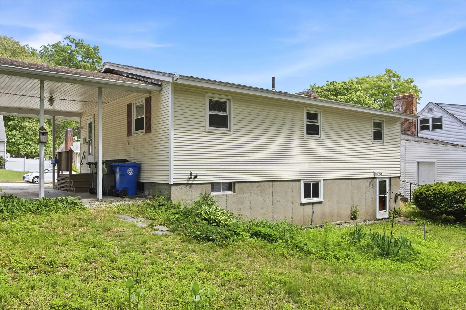 55 Lavista Street Manchester NH 03103