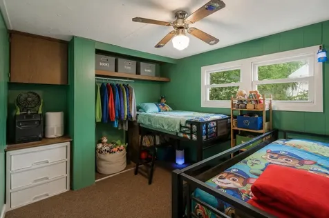 33 Haverhill Road East Kingston NH 03827