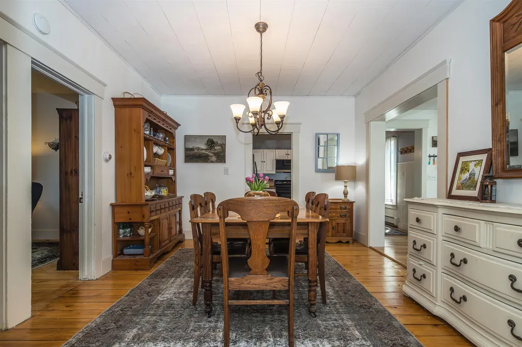 82 Brown Street Rutland City VT 05701