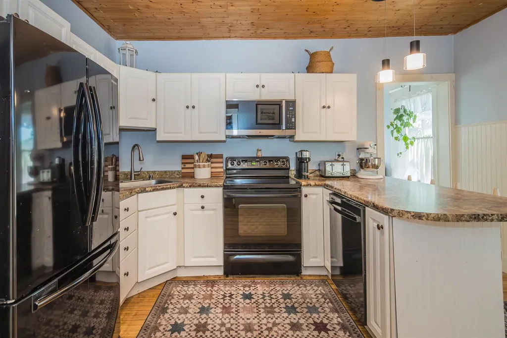 82 Brown Street Rutland City VT 05701