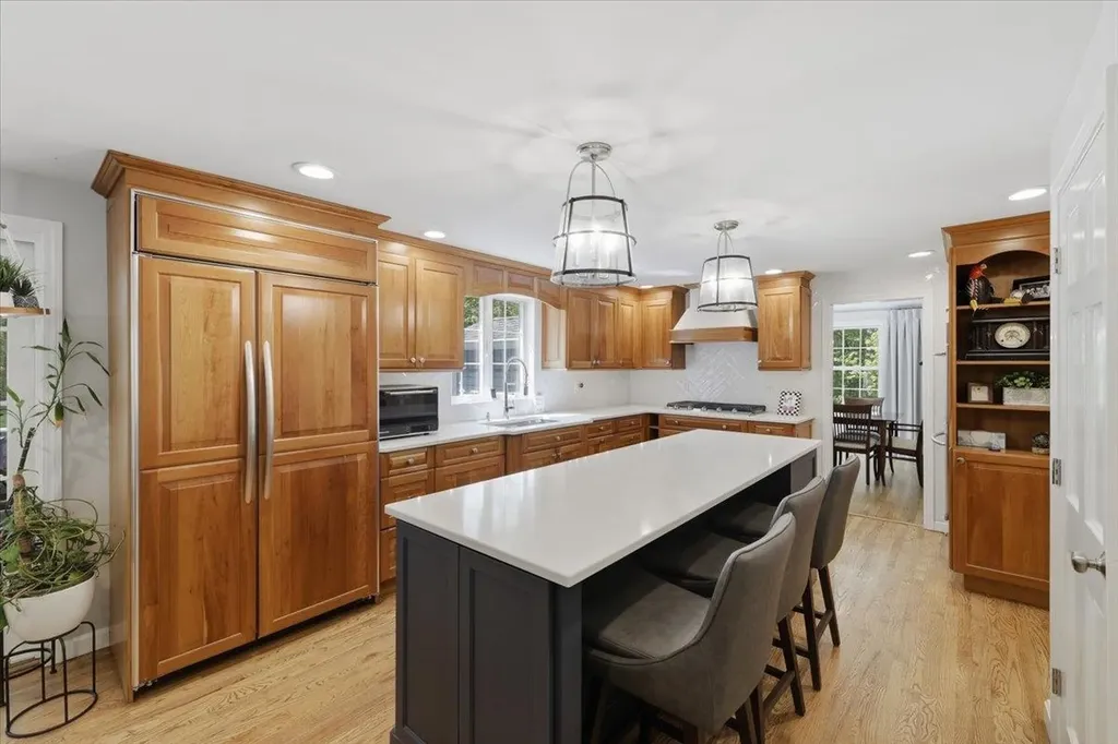 14 Forest Drive Auburn NH 03032