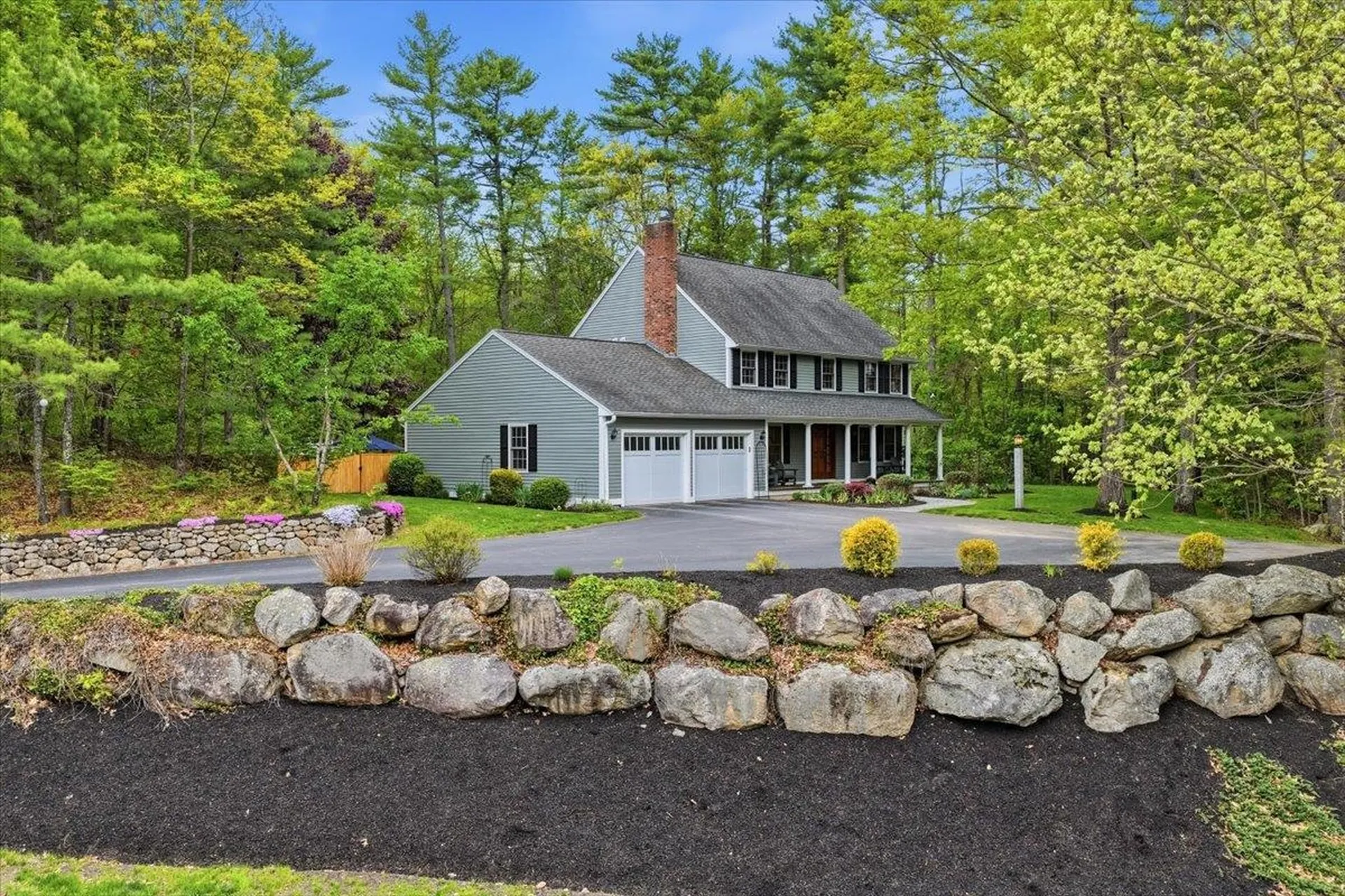 14 Forest Drive Auburn NH 03032