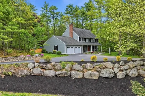 14 Forest Drive Auburn NH 03032