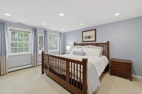 14 Forest Drive Auburn NH 03032