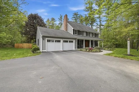 14 Forest Drive Auburn NH 03032