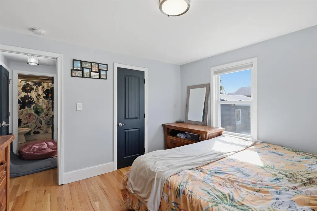 27 Fairview Street Goffstown NH 03045