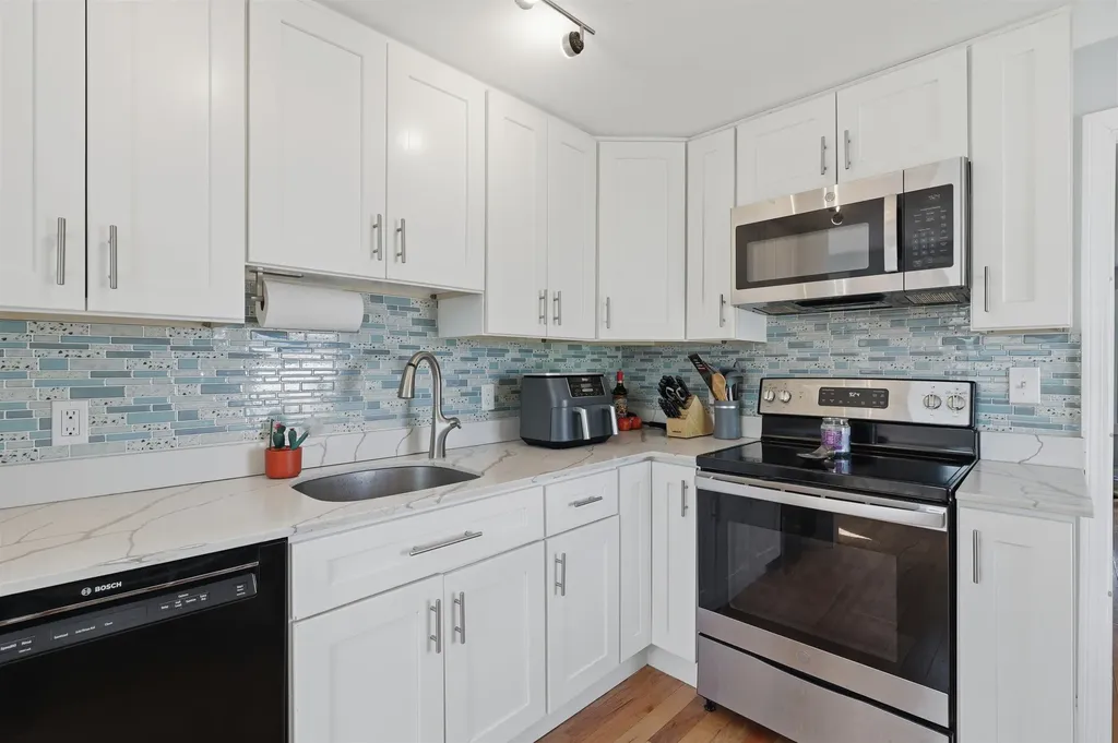 27 Fairview Street Goffstown NH 03045
