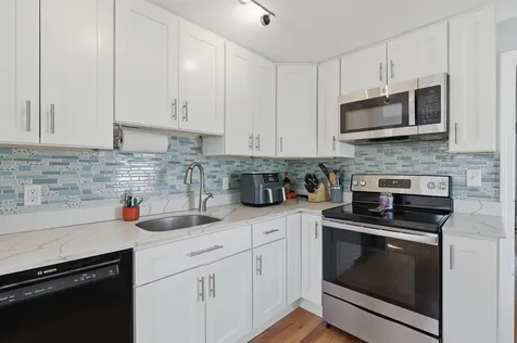 27 Fairview Street Goffstown NH 03045
