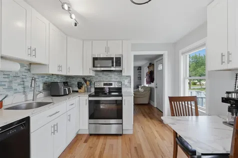 27 Fairview Street Goffstown NH 03045