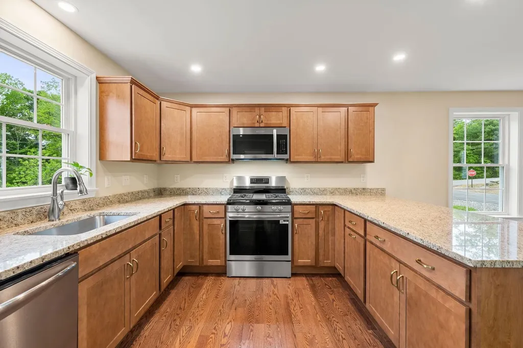 5A Violette Drive Epping NH 03042