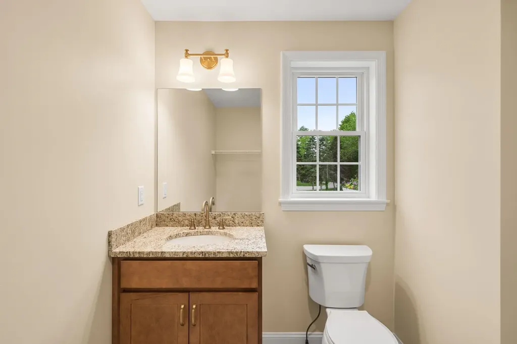 5A Violette Drive Epping NH 03042