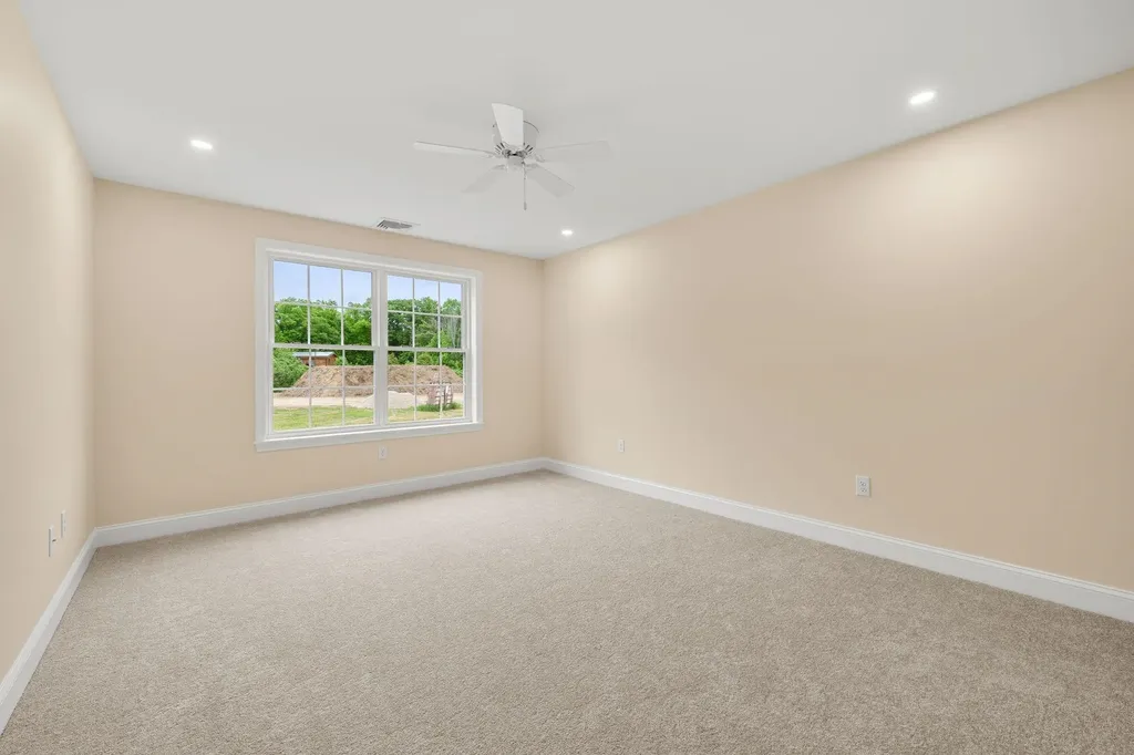 5A Violette Drive Epping NH 03042