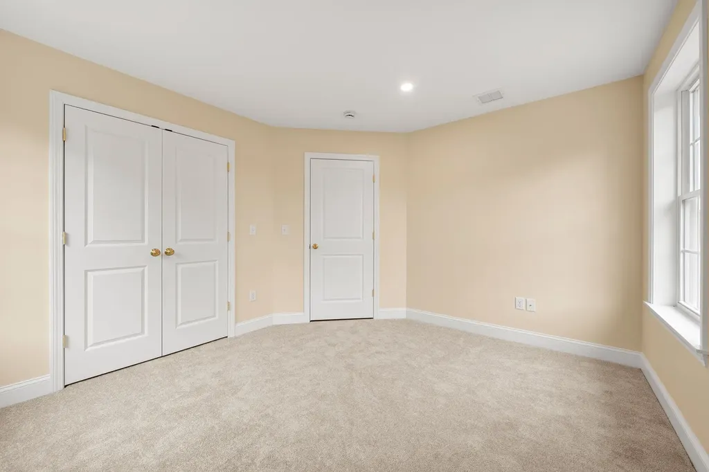 5A Violette Drive Epping NH 03042