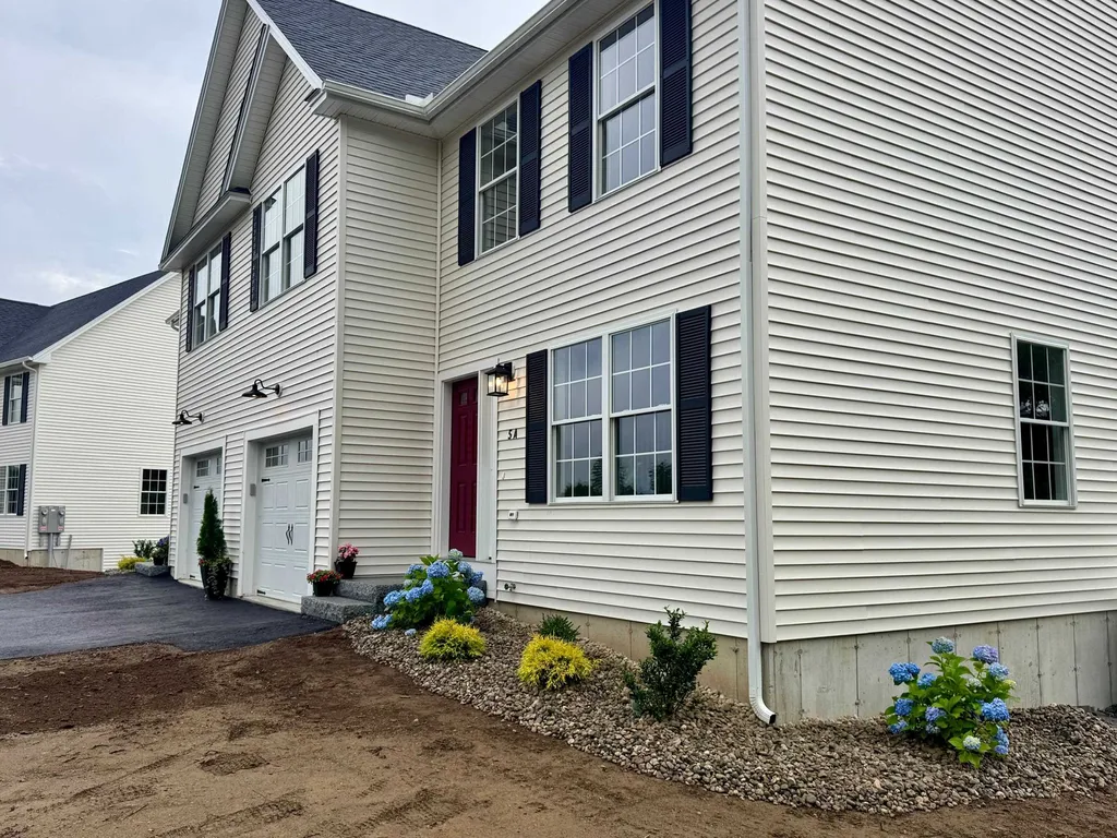 5A Violette Drive Epping NH 03042