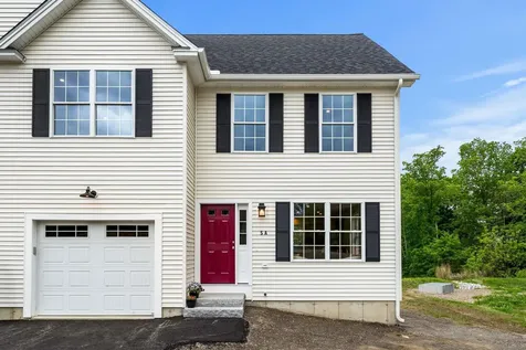 5A Violette Drive Epping NH 03042