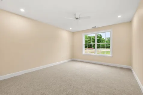 5A Violette Drive Epping NH 03042