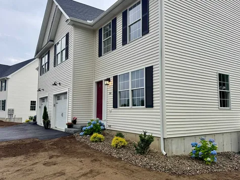 5A Violette Drive Epping NH 03042