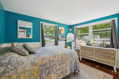 27 Langs Lane Newmarket NH 03857