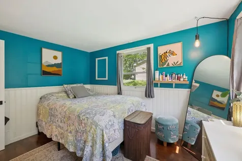 27 Langs Lane Newmarket NH 03857