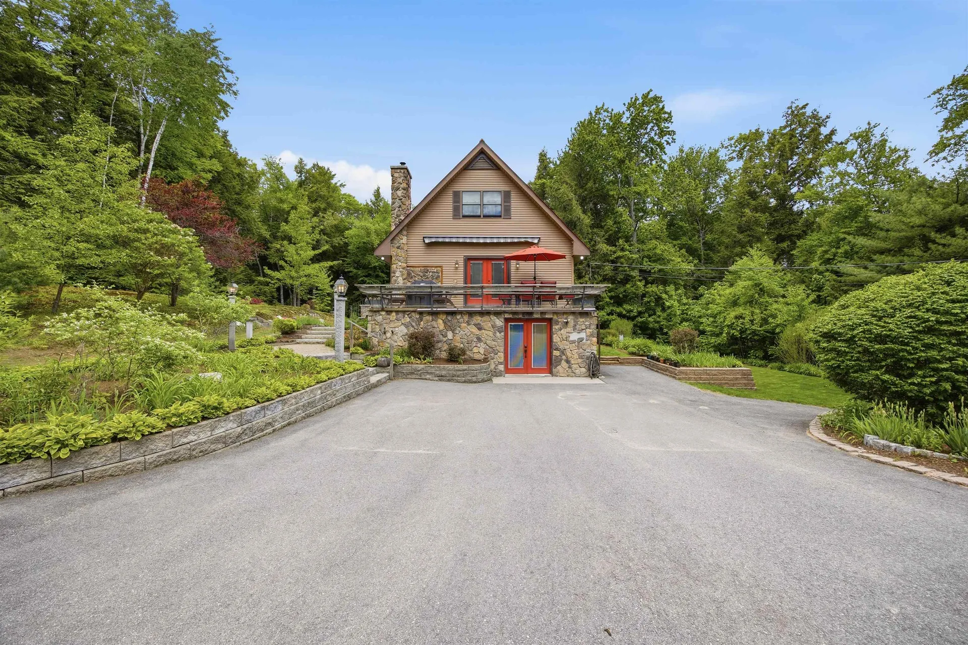 16 Hemlock Avenue Sanbornton NH 03246