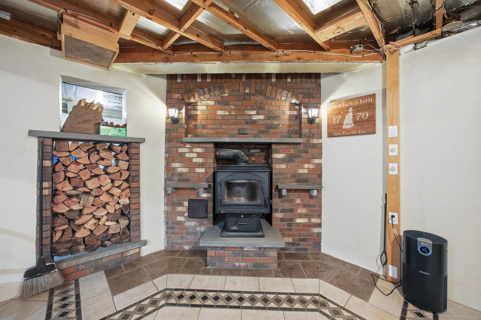 16 Hemlock Avenue Sanbornton NH 03246