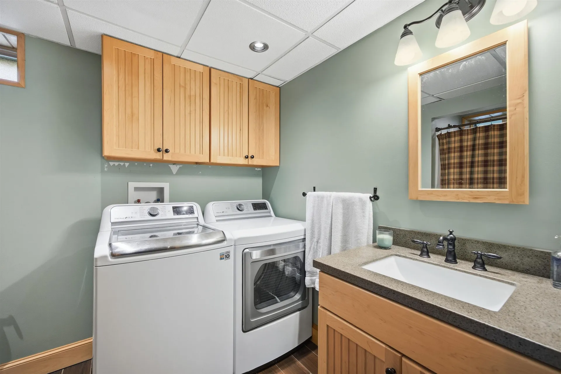 16 Hemlock Avenue Sanbornton NH 03246