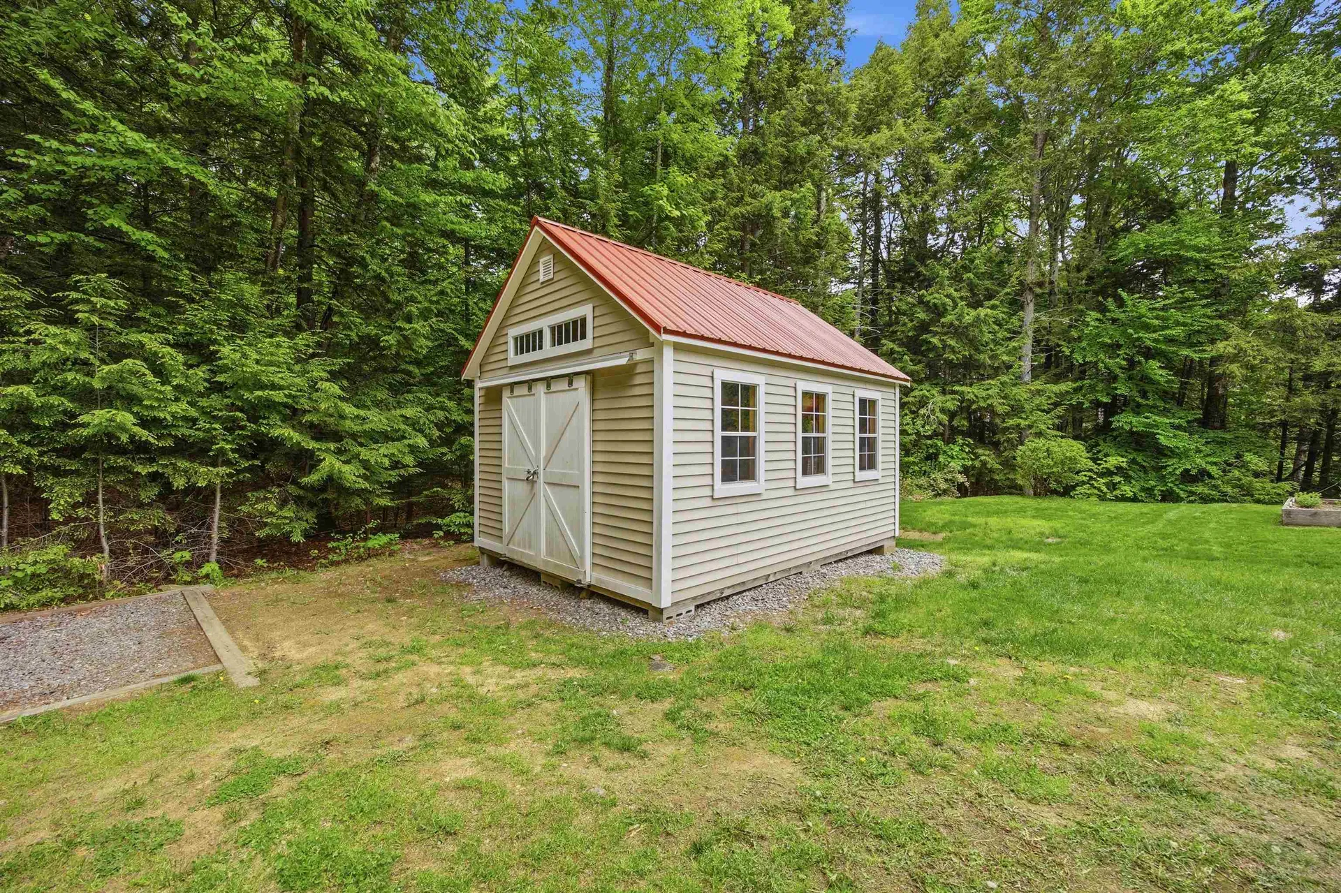16 Hemlock Avenue Sanbornton NH 03246