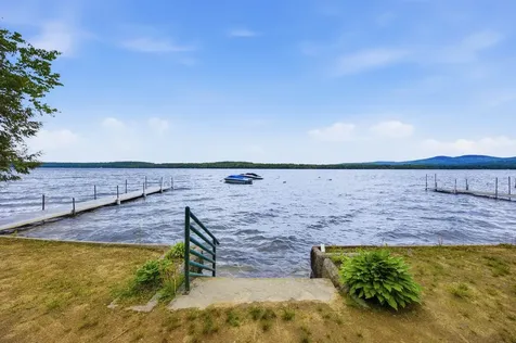 16 Hemlock Avenue Sanbornton NH 03246