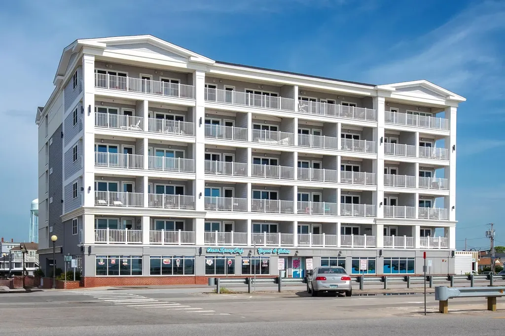 315 Ocean Boulevard Hampton NH 03842
