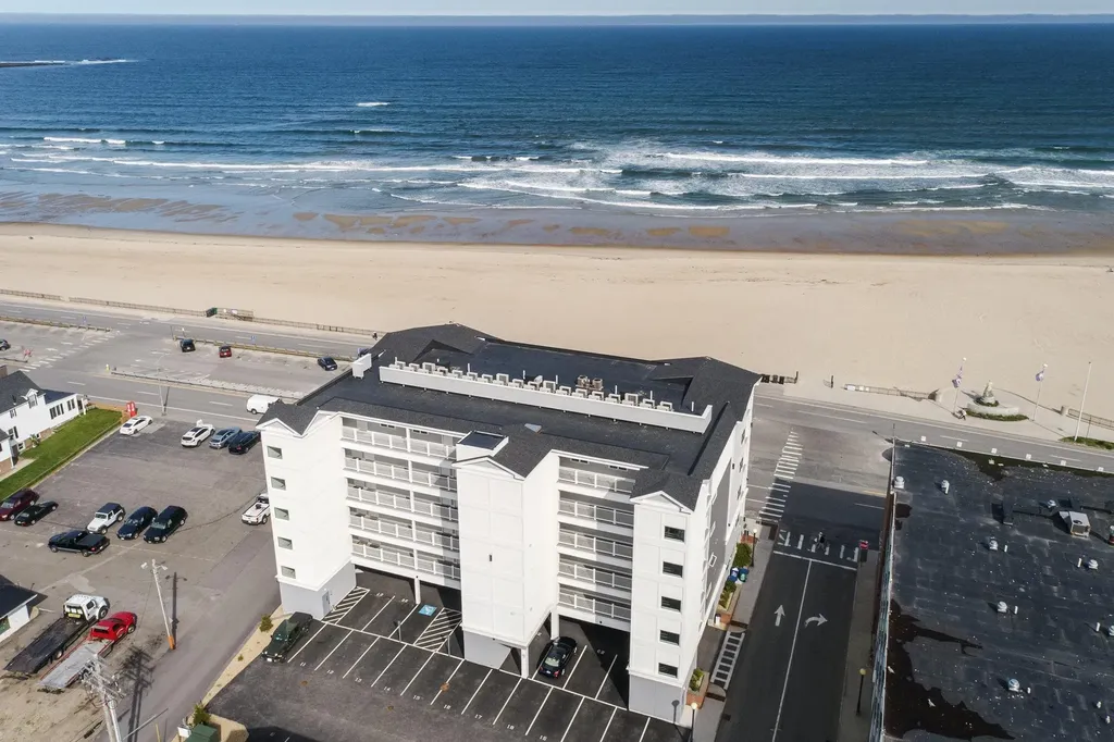 315 Ocean Boulevard Hampton NH 03842