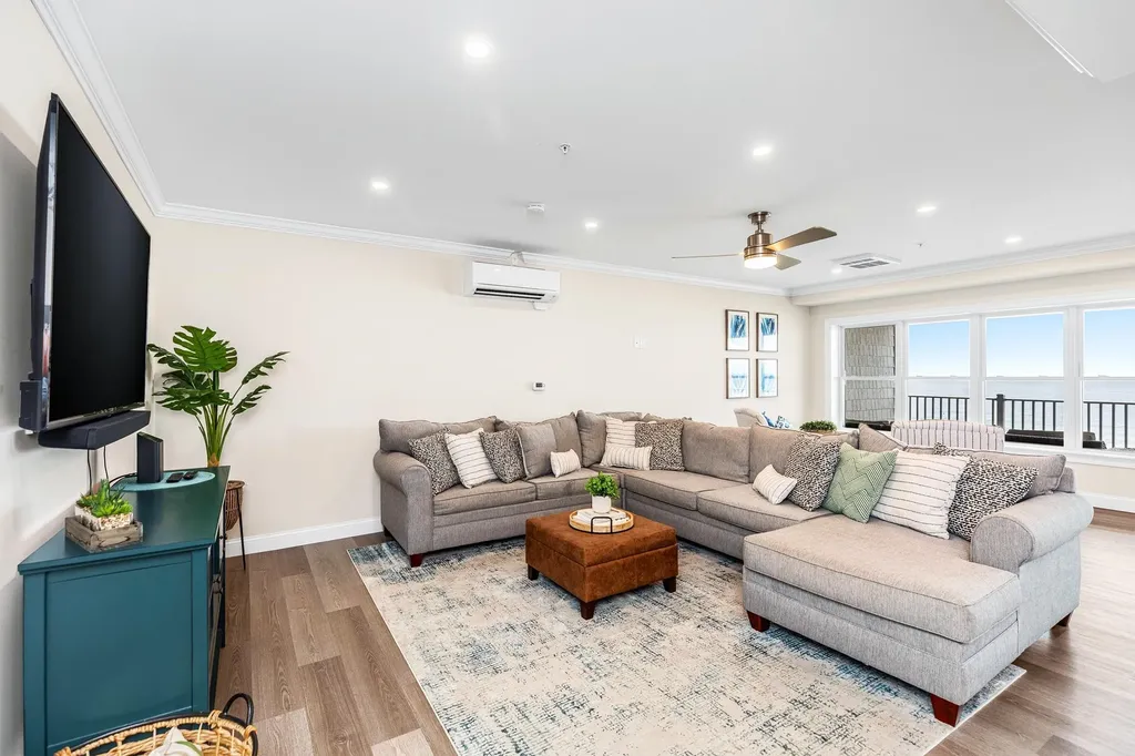 315 Ocean Boulevard Hampton NH 03842
