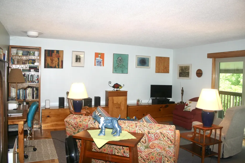 26 Bayberry Lane South Burlington VT 05403
