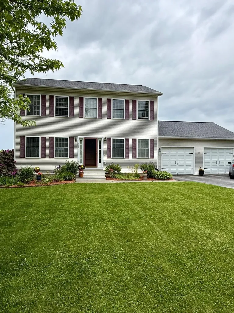 113 Hunting Ridge Lane Milton VT 05468