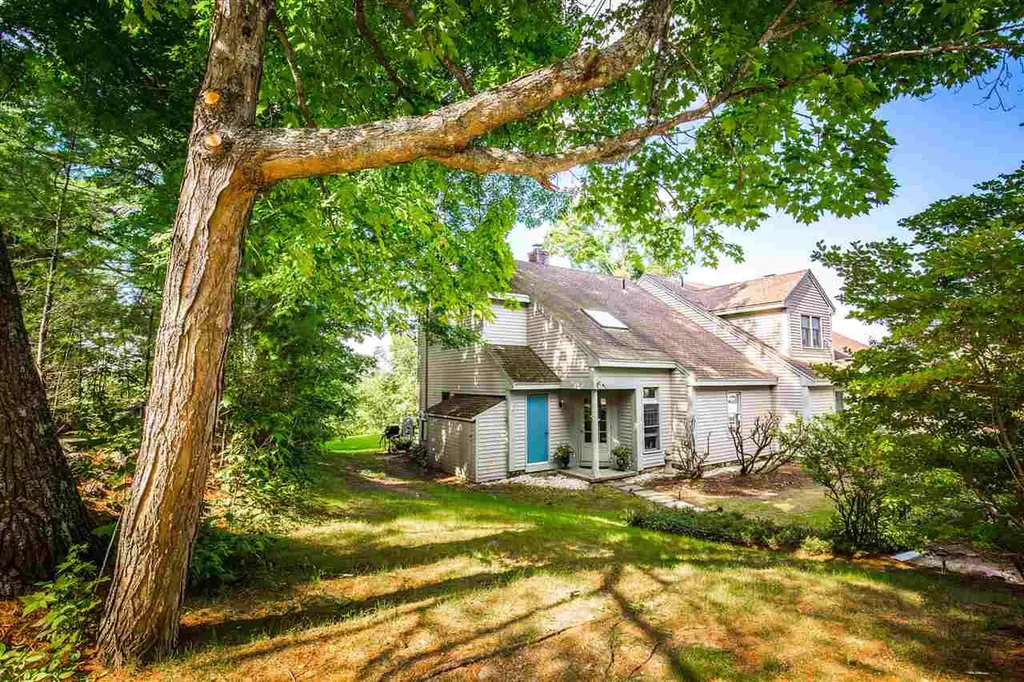 3 Troon Terrace Holderness NH 03245
