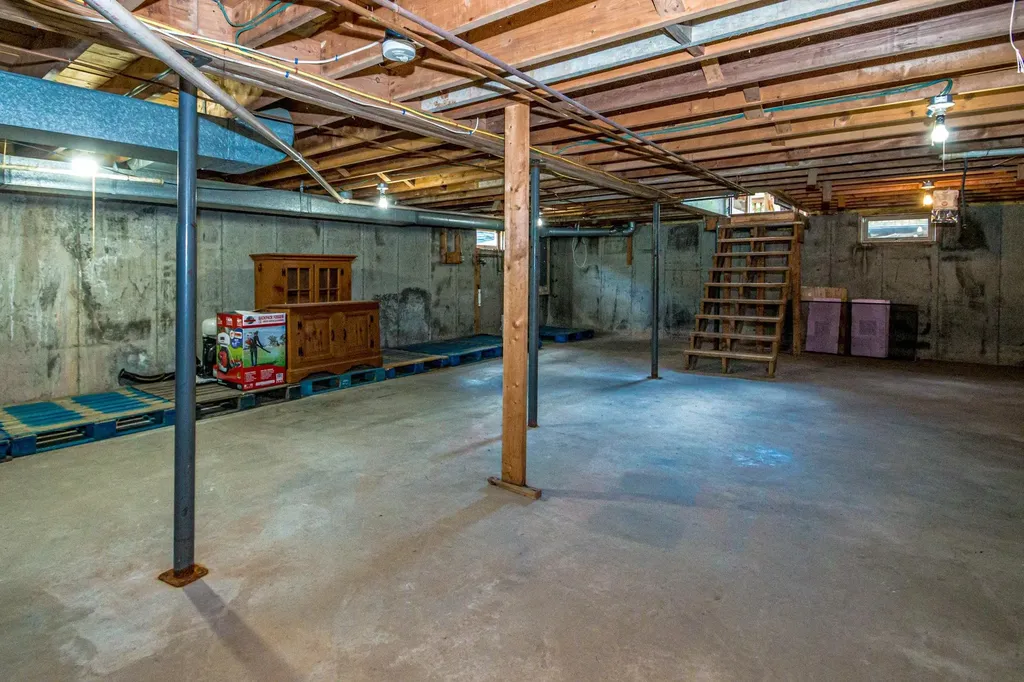 518 West Fryeburg Road Fryeburg ME 04037