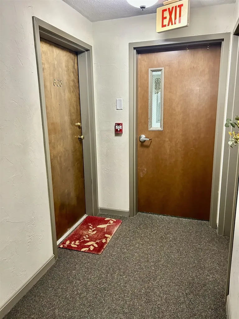 6 Heritage Village Drive Nashua NH 03062