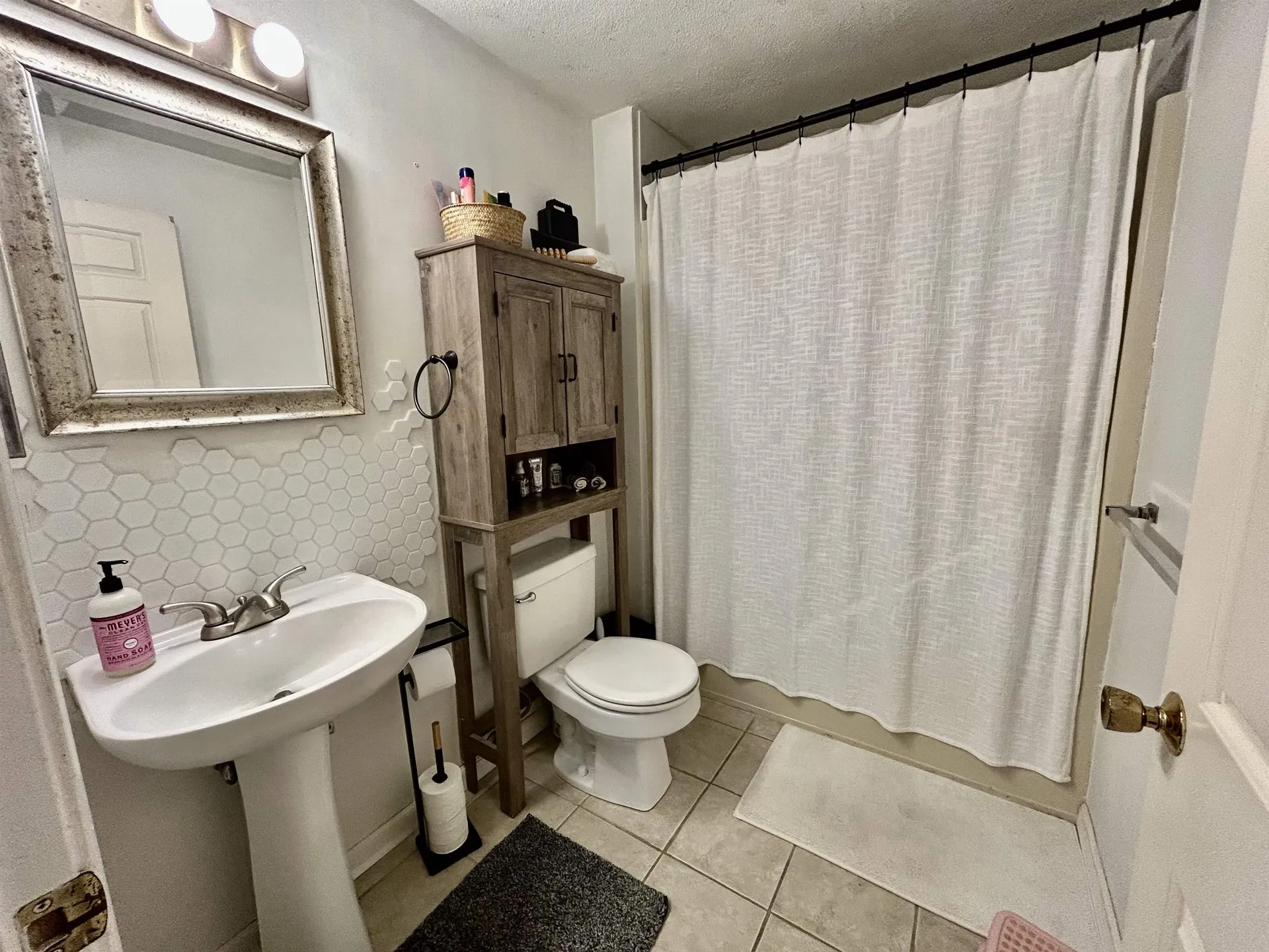 6 Heritage Village Drive Nashua NH 03062