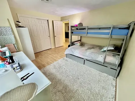 6 Heritage Village Drive Nashua NH 03062