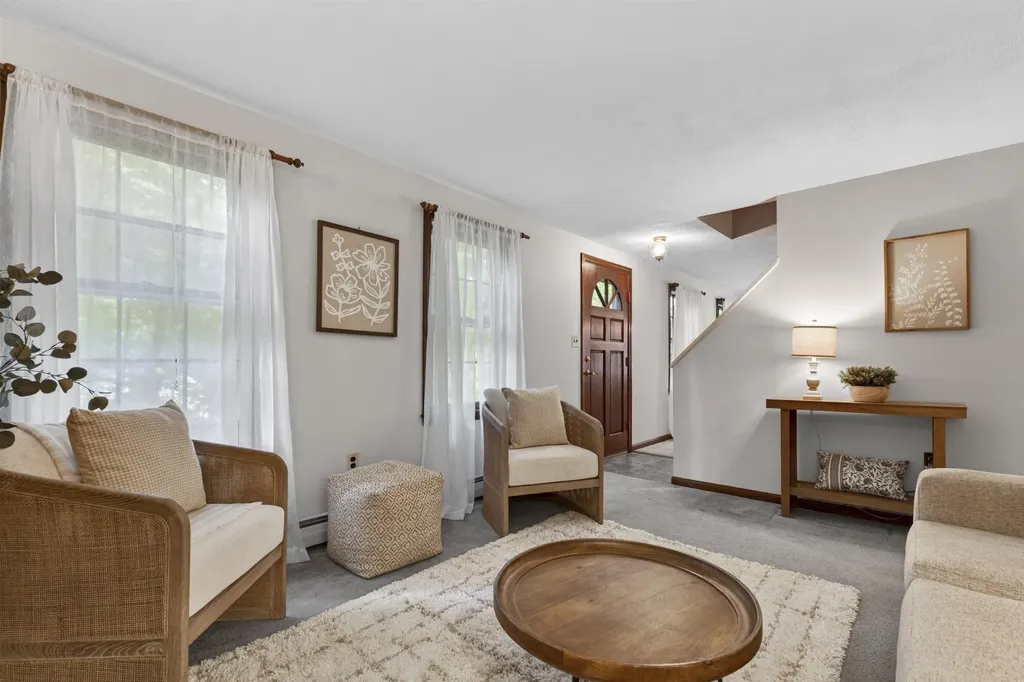 32 Lamson Drive Merrimack NH 03054