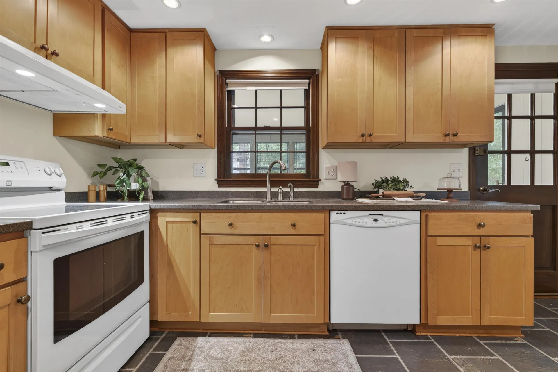 32 Lamson Drive Merrimack NH 03054