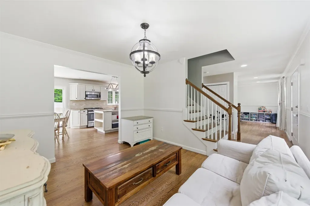 6 Burge Drive Brookline NH 03033