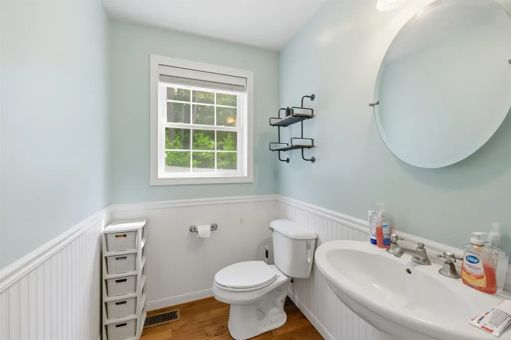 6 Burge Drive Brookline NH 03033