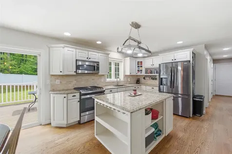 6 Burge Drive Brookline NH 03033
