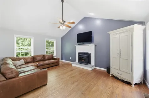 6 Burge Drive Brookline NH 03033
