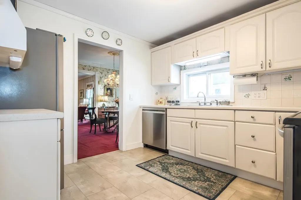 13 Kendall Avenue Rutland City VT 05701