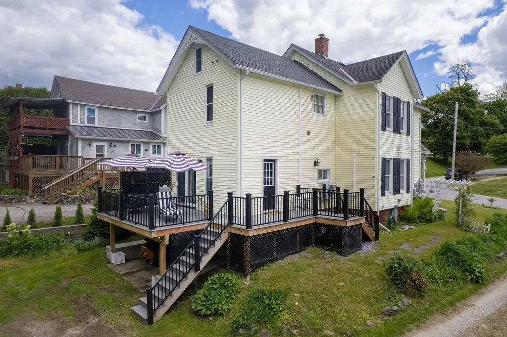 13 Kendall Avenue Rutland City VT 05701