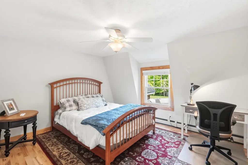 16 Hampshire Drive Gilford NH 03249