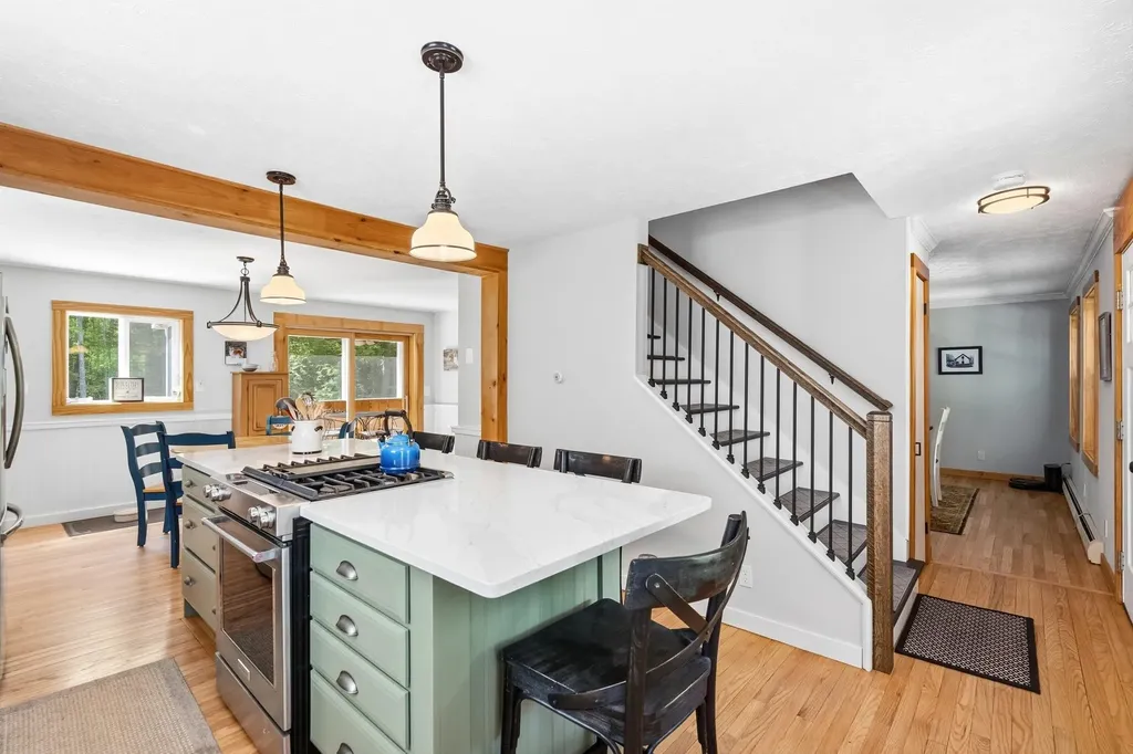 16 Hampshire Drive Gilford NH 03249