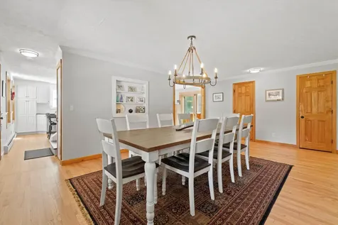 16 Hampshire Drive Gilford NH 03249