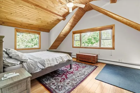 16 Hampshire Drive Gilford NH 03249